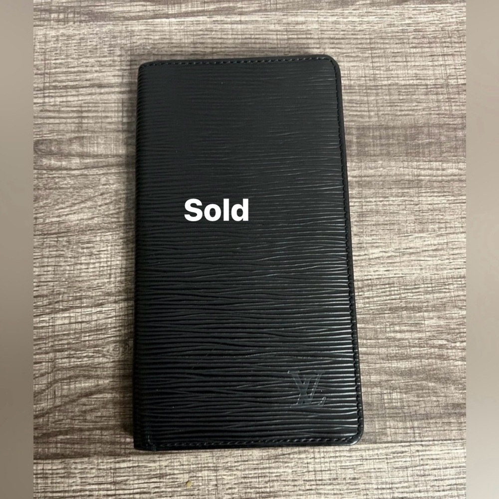 Louis Vuitton Black Epi Porte feiulle Brazza Long Wallet